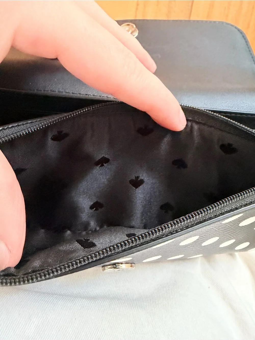Kate Spade Black &‎ White Polka Dot Wristlet